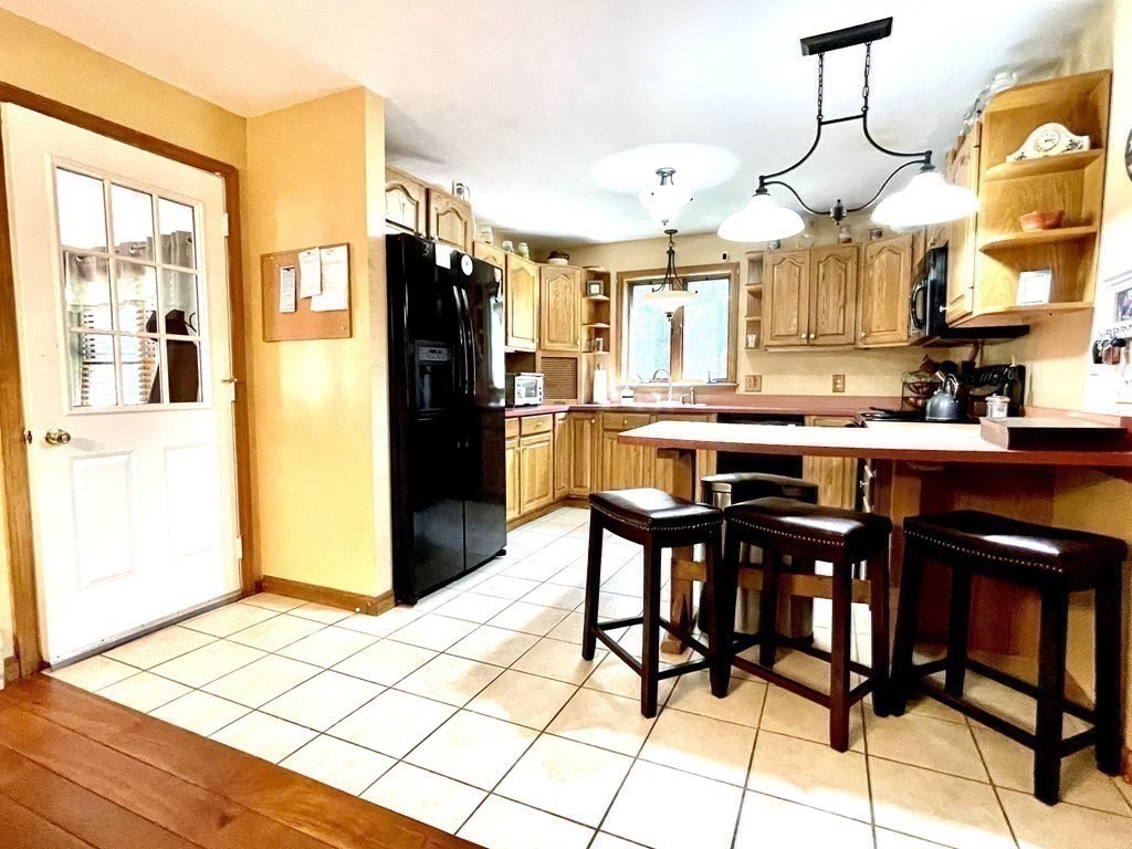 38 Bugbee Road Southwick, MA 01077 - Photo 7 of 33 Gallery Image 7