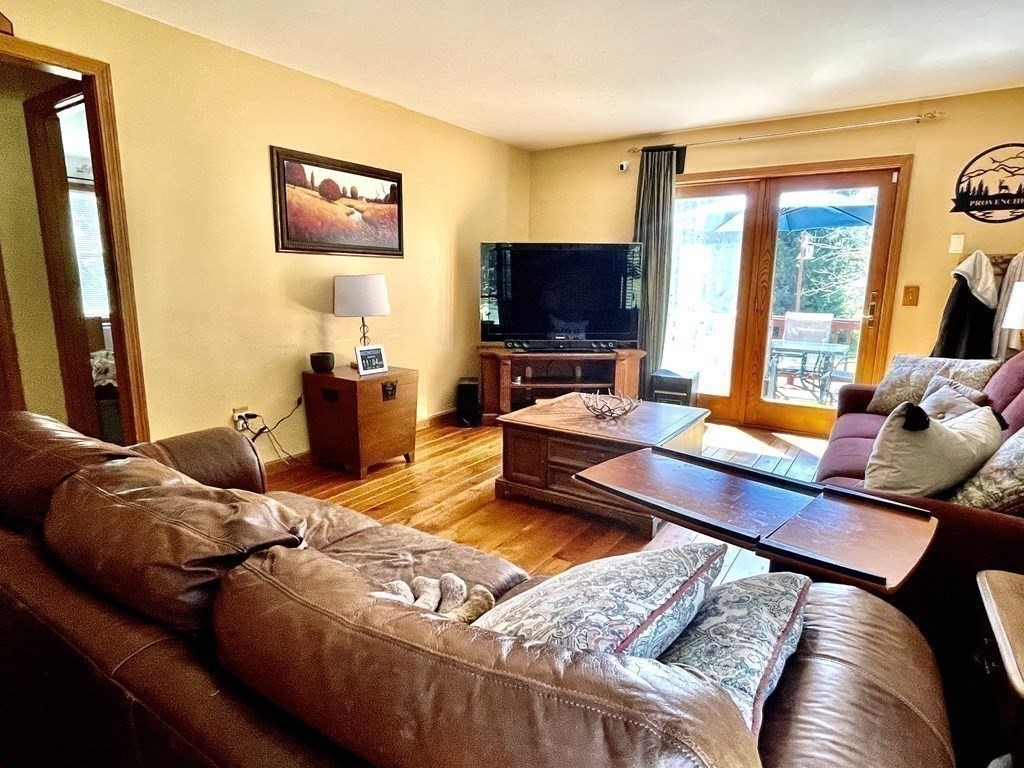 38 Bugbee Road Southwick, MA 01077 - Photo 10 of 33 Gallery Image 10