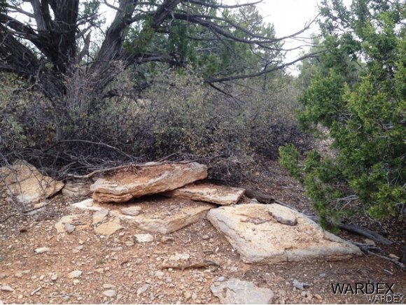 5184 Lookout Road Kingman, AZ 86401 - Photo 6 of 11 slabs of granite