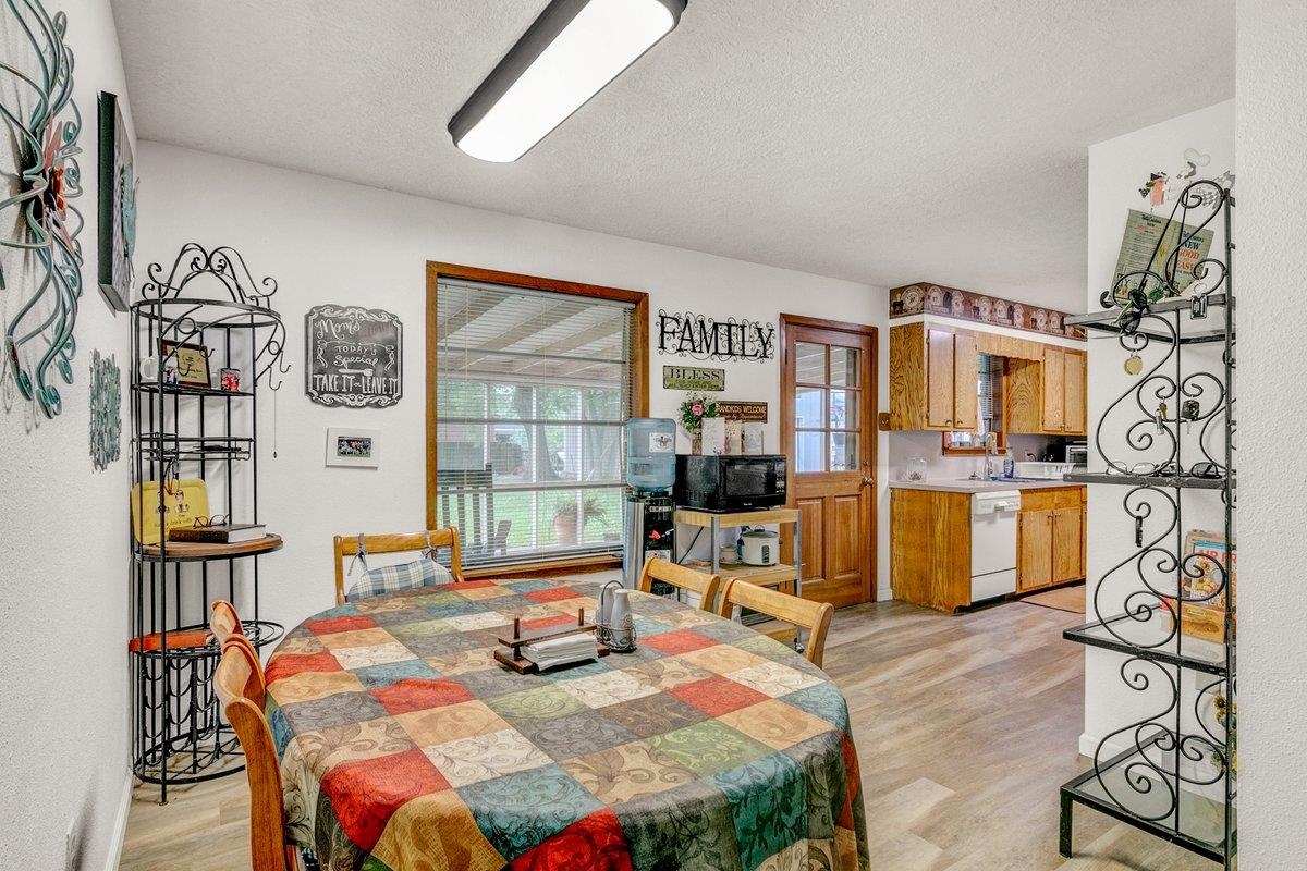 6831 Howe Street Groves, TX 77619 - Photo 7 of 34