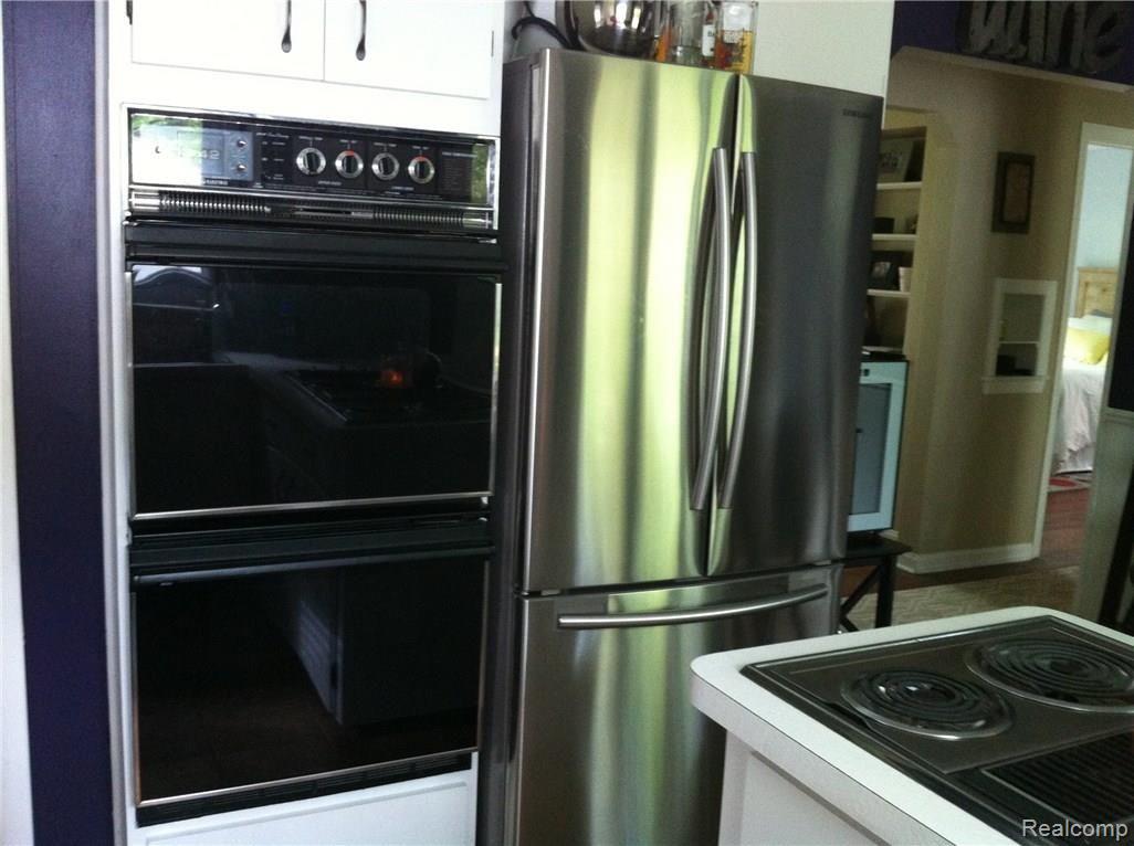 412 West Webster Road Royal Oak, MI 48073 - Photo 11 of 21 Appliances.jpg
