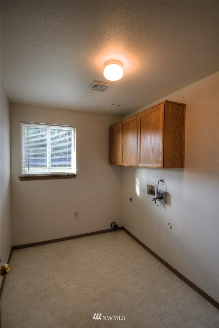 6716 198th Way Southwest Rochester, WA 98579 - Photo 11 of 22
