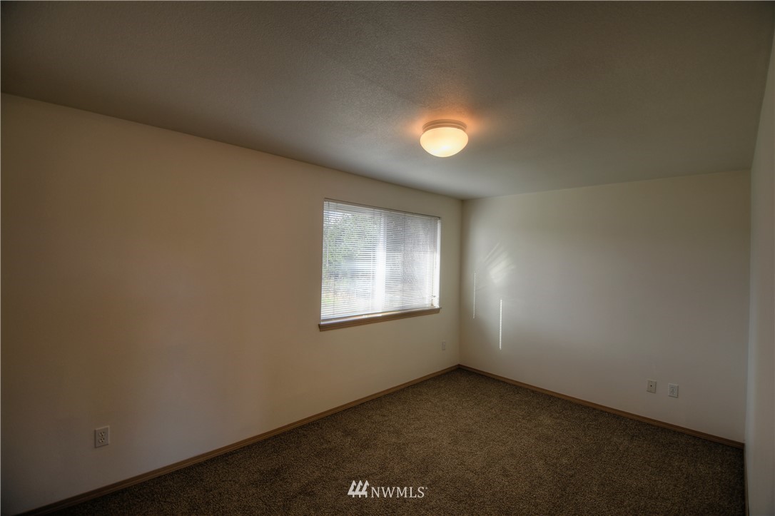 6716 198th Way Southwest Rochester, WA 98579 - Photo 15 of 22