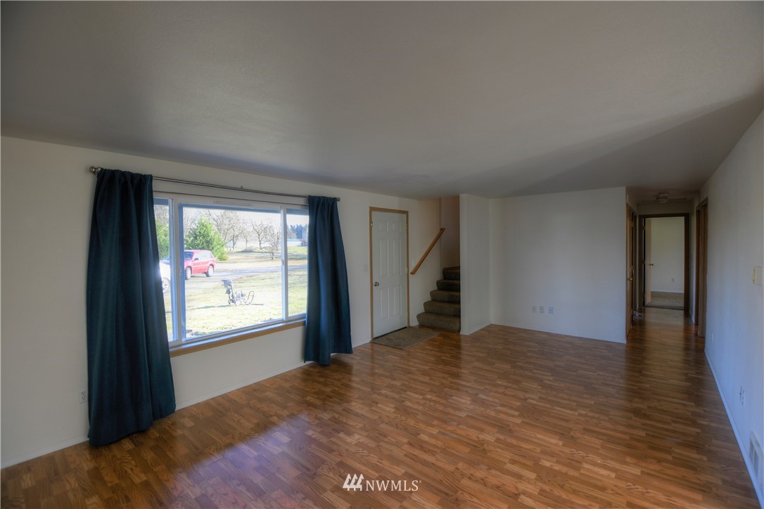 6716 198th Way Southwest Rochester, WA 98579 - Photo 3 of 22