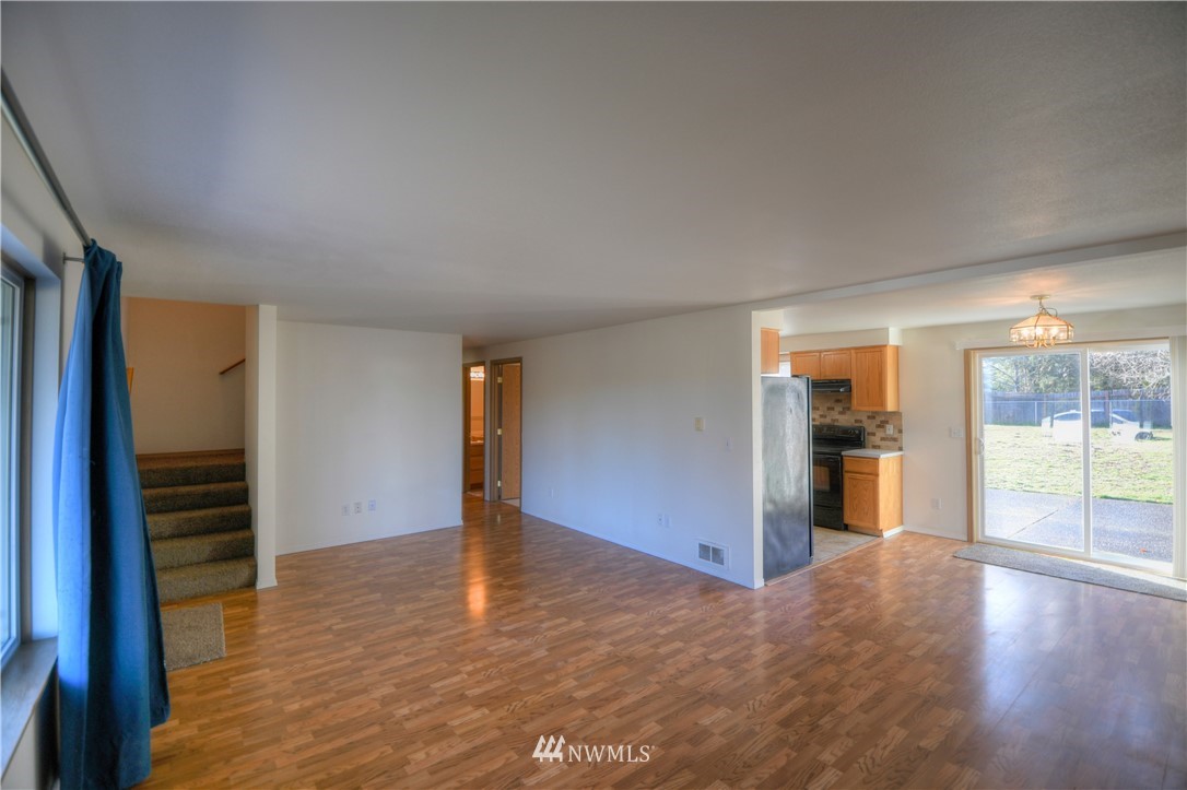 6716 198th Way Southwest Rochester, WA 98579 - Photo 4 of 22