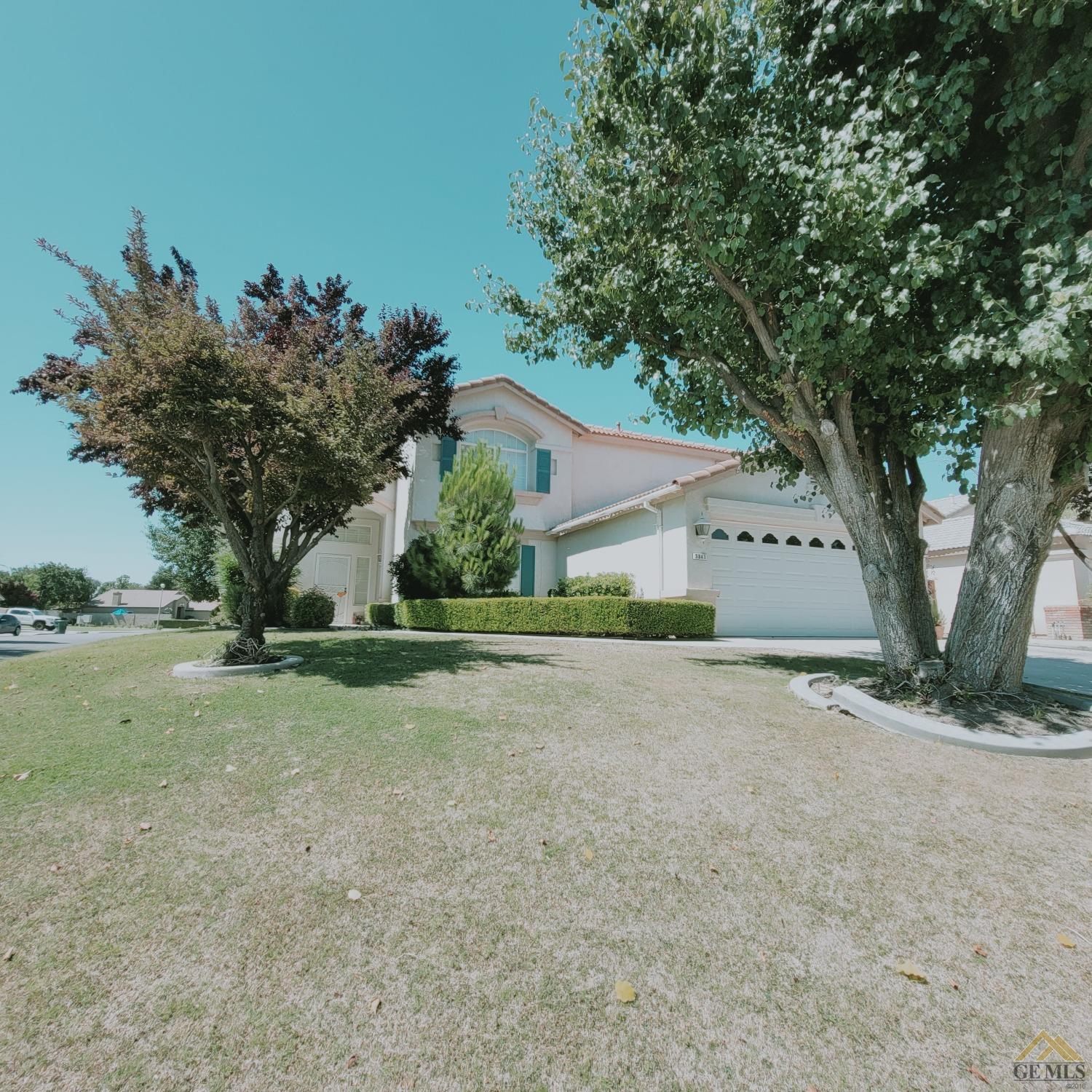 Undisclosed Address Bakersfield, CA 93313 - Photo 22 of 24 So Much Room On This Corner Lot