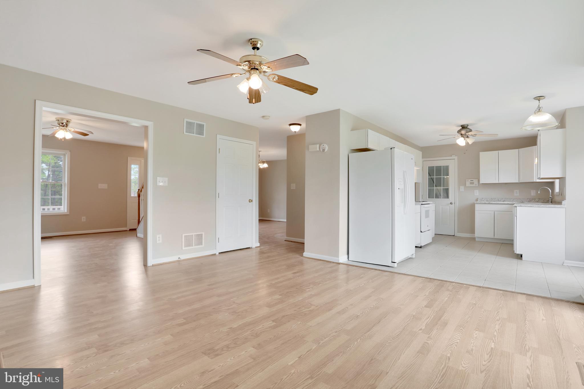 261 Fairview Road Gore, VA 22637 - Photo 12 of 45 Family room looking into the kitchen