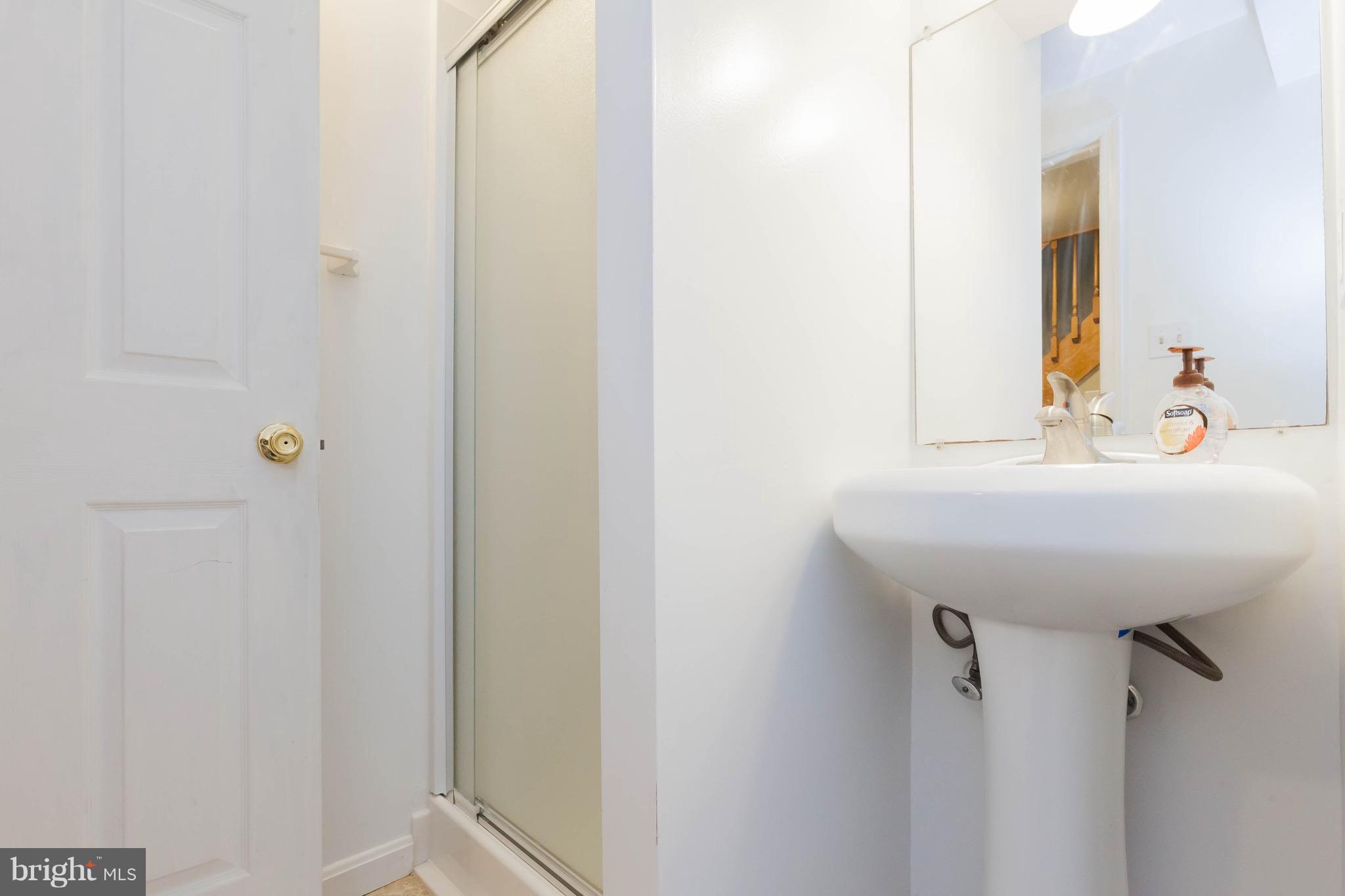 706 Monarch Ridge Road Frederick, MD 21703 - Photo 26 of 30 Bath