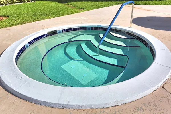 $160,000 | 6401 North University Drive, Unit 210, Tamarac, FL 33321