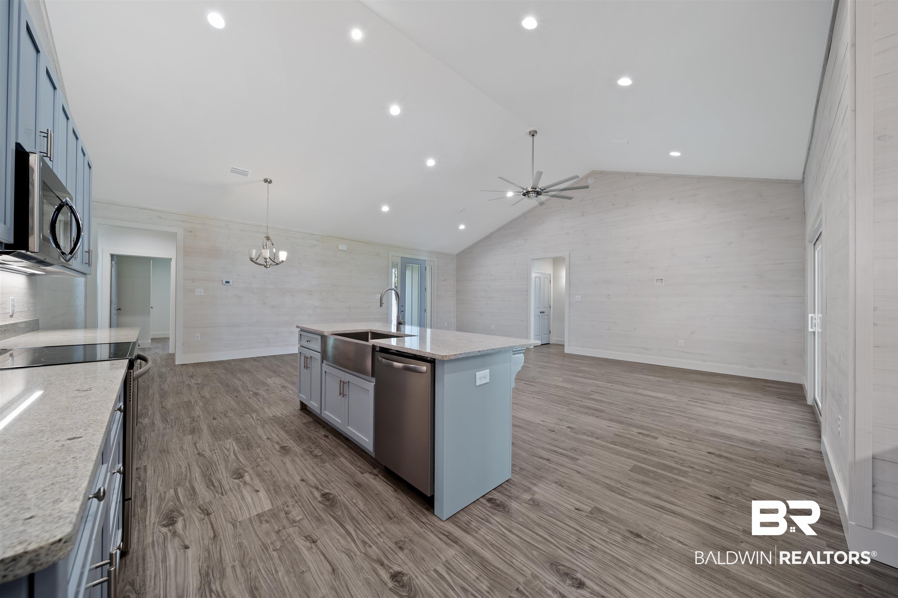 28674 Sampson Avenue Orange Beach, AL 36561 - Photo 19 of 50