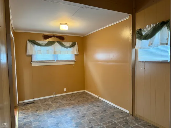 $70,000 | 2022 North 13th 1/2 Street, Terre Haute, IN 47804