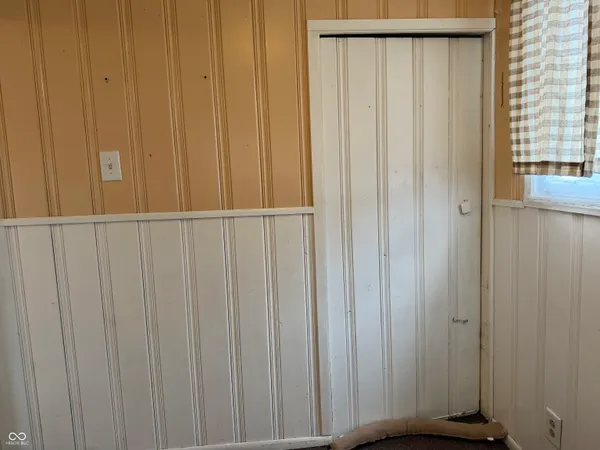 $70,000 | 2022 North 13th 1/2 Street, Terre Haute, IN 47804