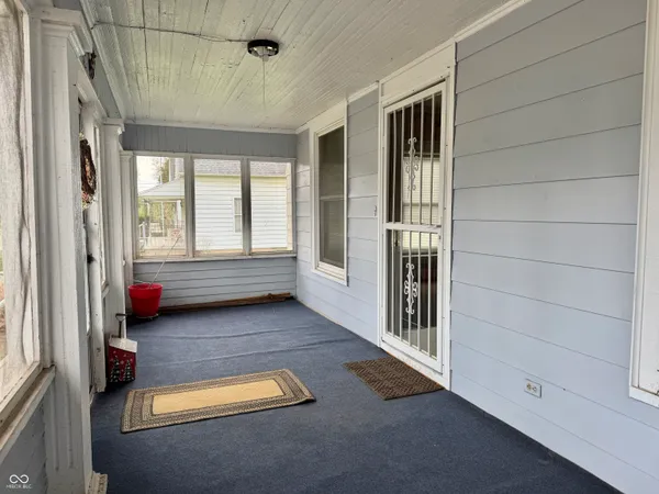 $70,000 | 2022 North 13th 1/2 Street, Terre Haute, IN 47804