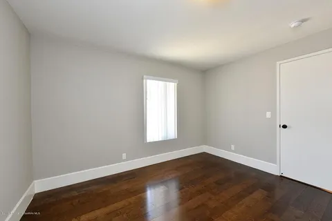 $2,395 | 4911 Glen Iris Avenue, Los Angeles, CA 90041