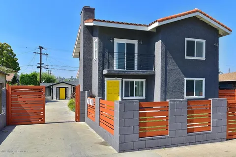 $2,395 | 4911 Glen Iris Avenue, Los Angeles, CA 90041