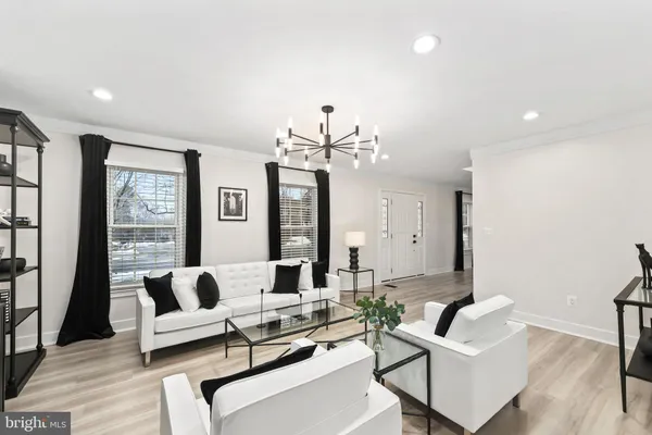 $1,350,000 | 3623 Great Laurel Lane, Fairfax, VA 22033