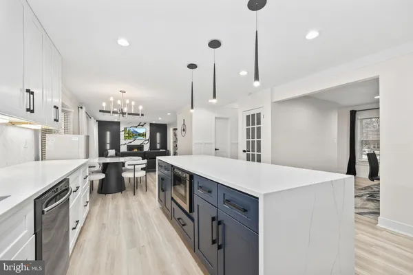 $1,350,000 | 3623 Great Laurel Lane, Fairfax, VA 22033