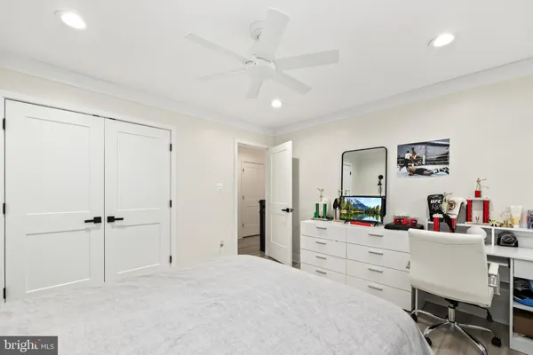 $1,350,000 | 3623 Great Laurel Lane, Fairfax, VA 22033