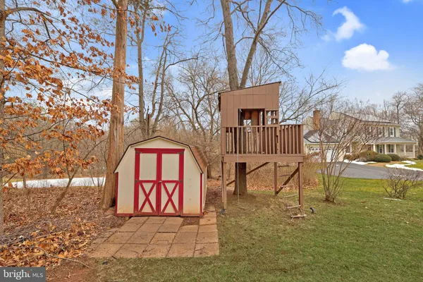 $1,350,000 | 3623 Great Laurel Lane, Fairfax, VA 22033