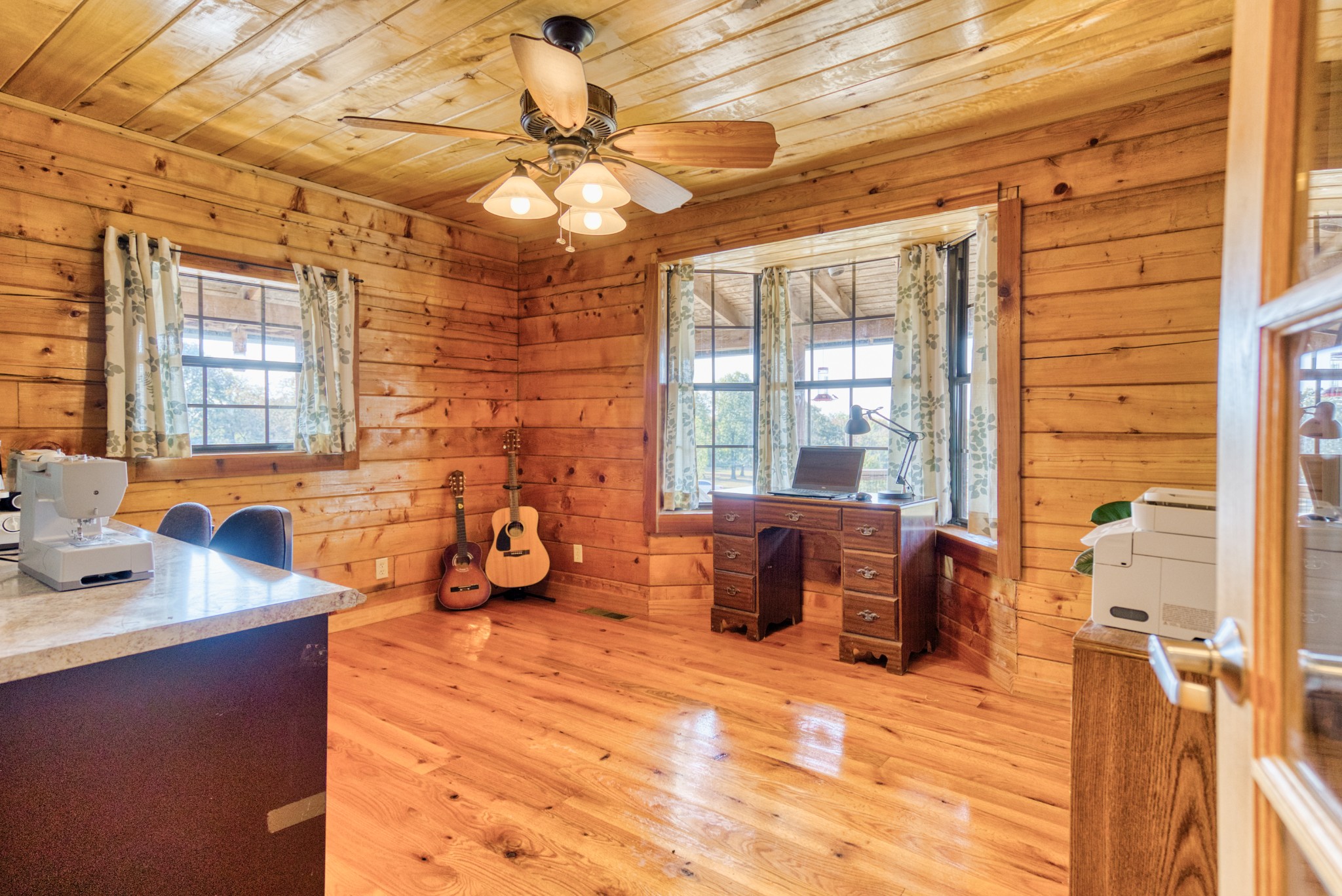 2644 Franklin Road Russellville, KY 42276 - Photo 17 of 40 a view of a livingroom with furniture and windows