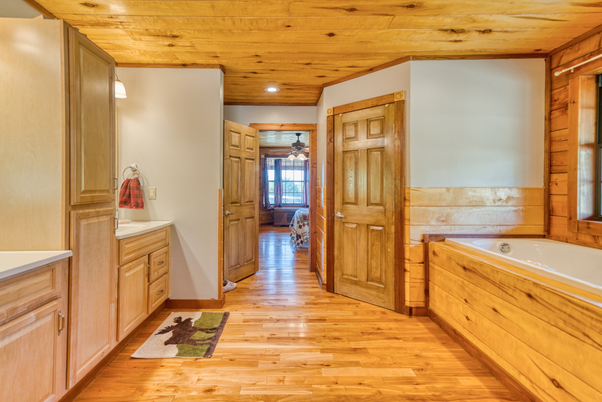 2644 Franklin Road Russellville, KY 42276 - Photo 23 of 40 a bathroom with a tub sink and mirror