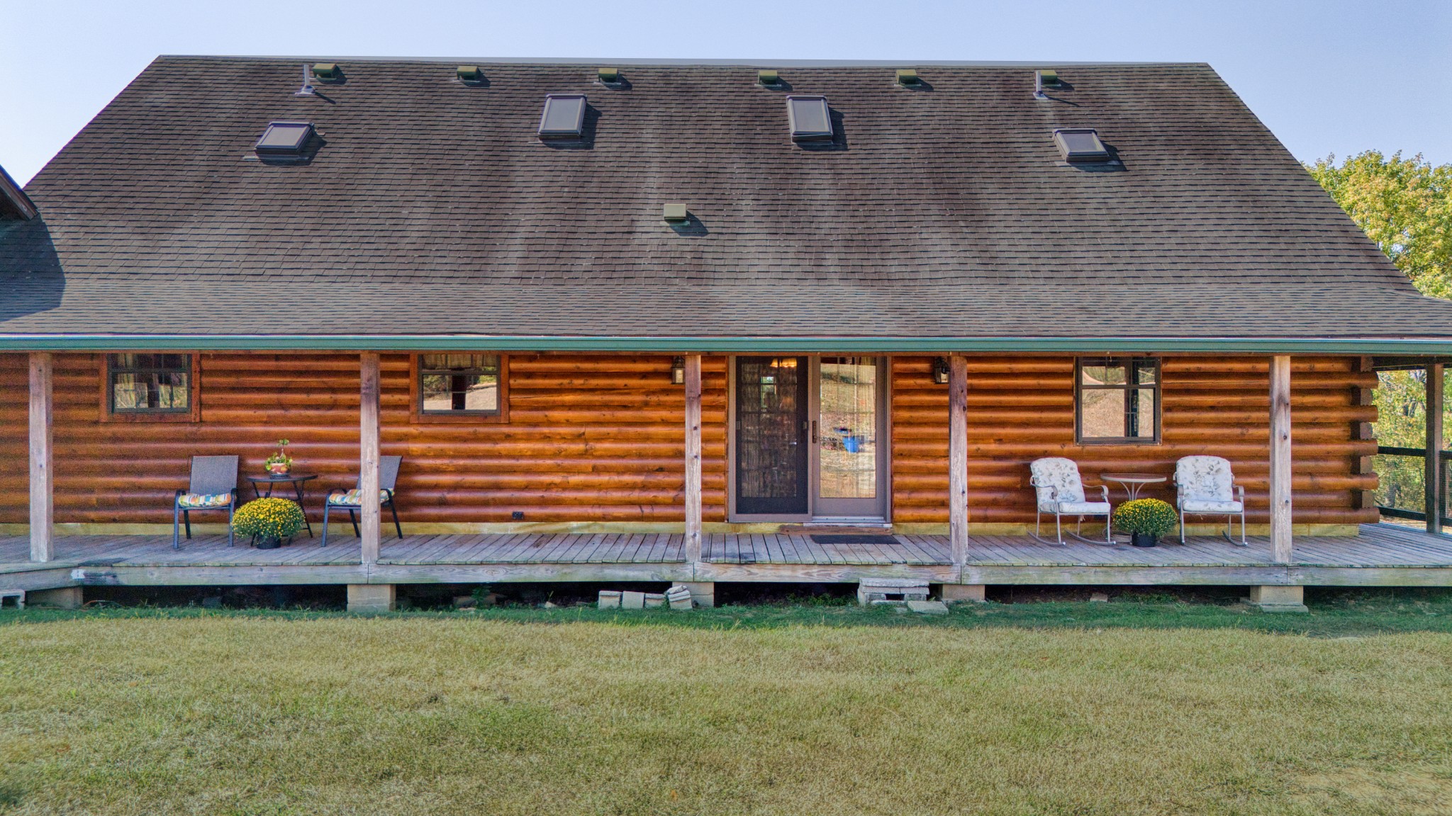 2644 Franklin Road Russellville, KY 42276 - Photo 33 of 40 a view of outdoor space with seating space