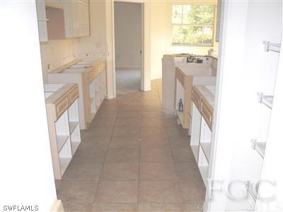 5240 Park Road, Unit 2 Fort Myers, FL 33908 - Photo 4 of 10 Gallery Image 4