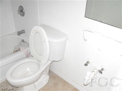 5240 Park Road, Unit 2 Fort Myers, FL 33908 - Photo 6 of 10 Gallery Image 6