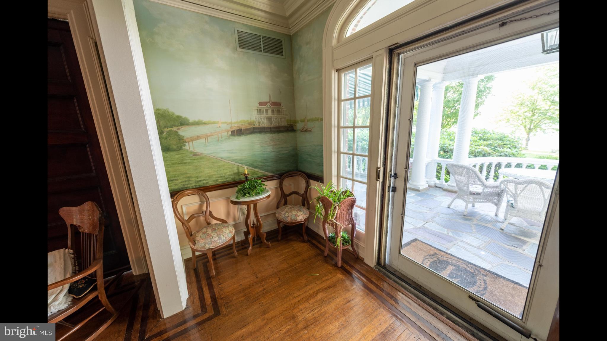 605 Bank Avenue Riverton, NJ 08077 - Photo 8 of 22