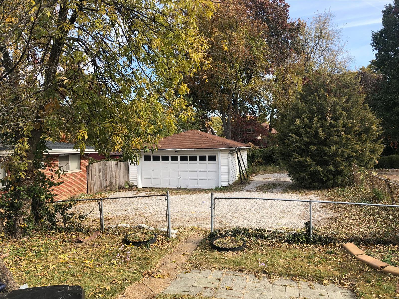 8715 Natural Bridge Road St. Louis, MO 63121 - Photo 9 of 9 Gallery Image 9