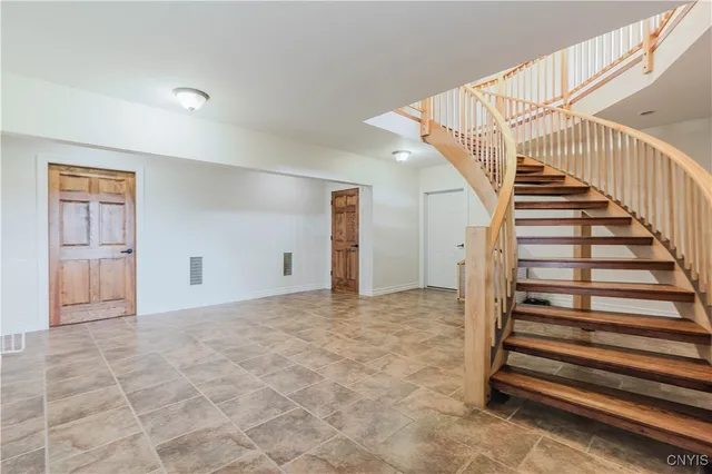 $436,900 | 27376 Keyser Road, Le Ray, NY 13637