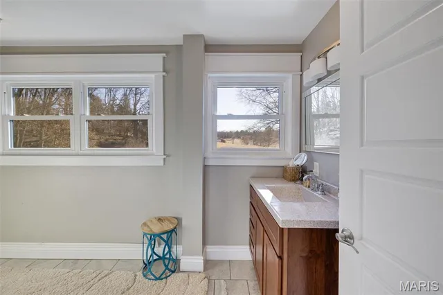 $1,145,000 | 14881 State Hwy AA, Potosi, MO 63664