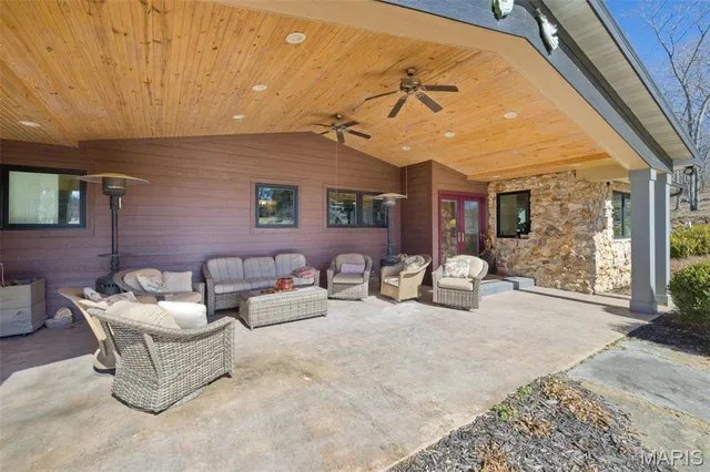 $1,295,000 | 14881 State Hwy AA, Potosi, MO 63664