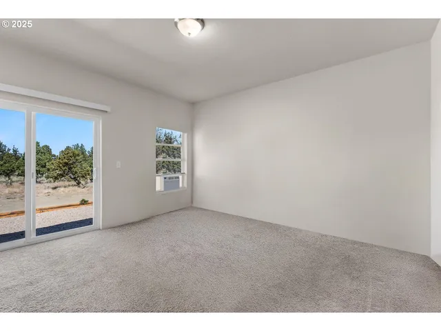 $399,900 | 16277 Southeast Cahvilla Road, Prineville, OR 97754