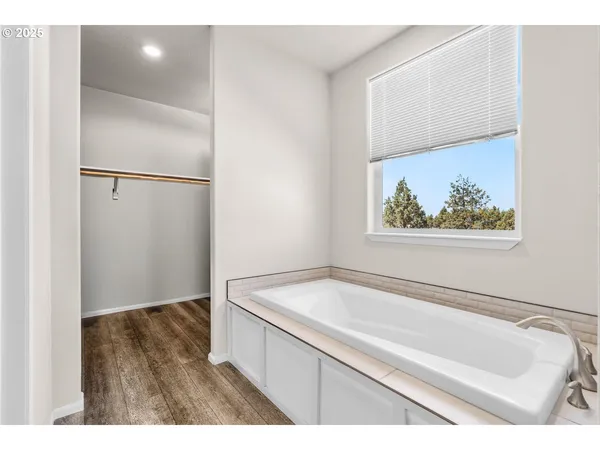 $399,900 | 16277 Southeast Cahvilla Road, Prineville, OR 97754