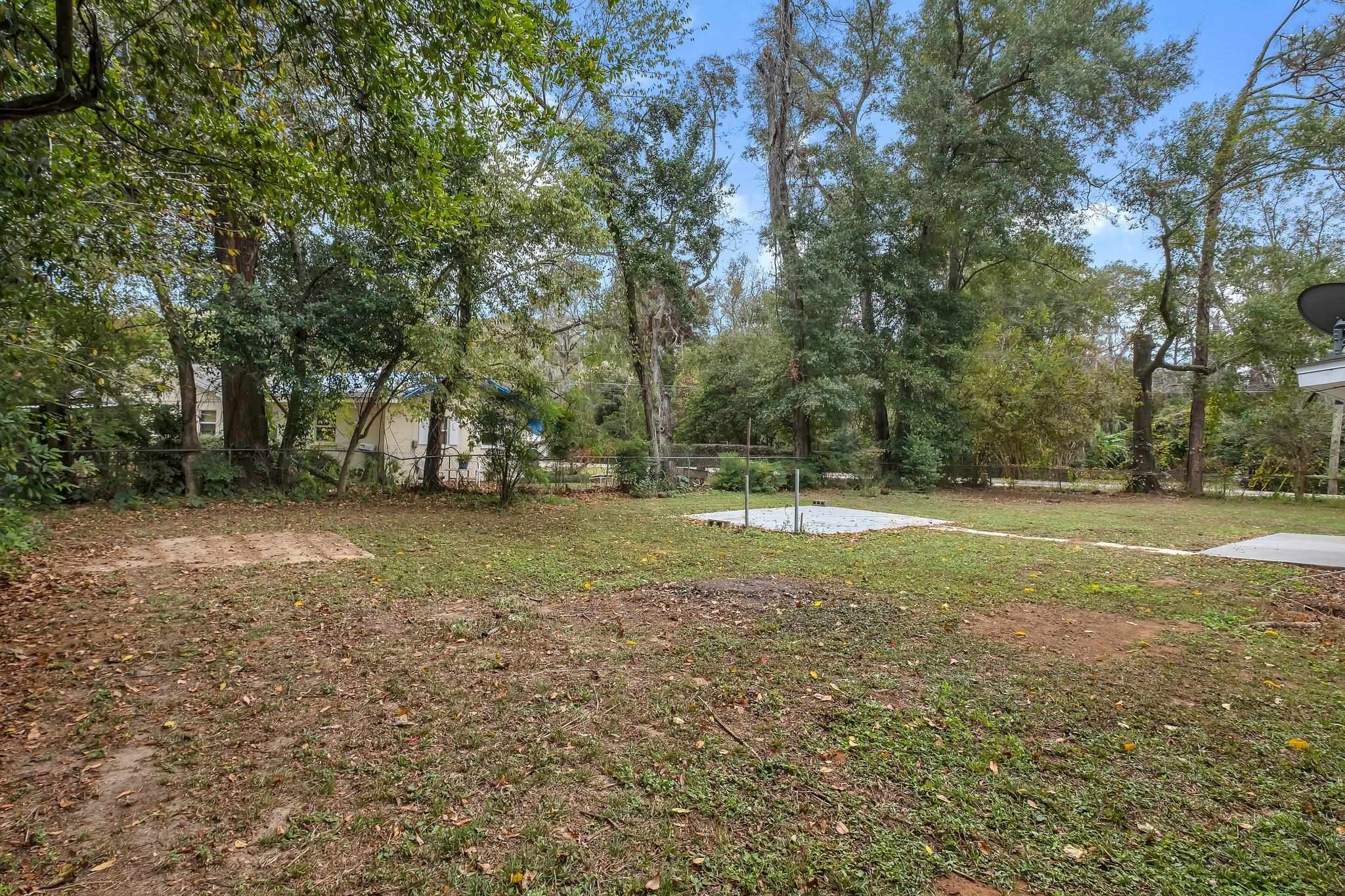 3807 Wiggington Road Tallahassee, FL 32303 - Photo 1 of 33 Gallery Image 1