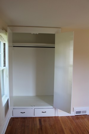 926 Plumtree Road Springfield, MA 01119 - Photo 12 of 21 a view of a closet area