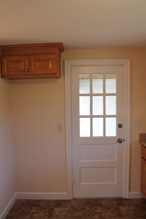 926 Plumtree Road Springfield, MA 01119 - Photo 5 of 21