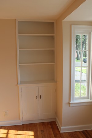 926 Plumtree Road Springfield, MA 01119 - Photo 10 of 21 a view of a small space with wooden floor and a window
