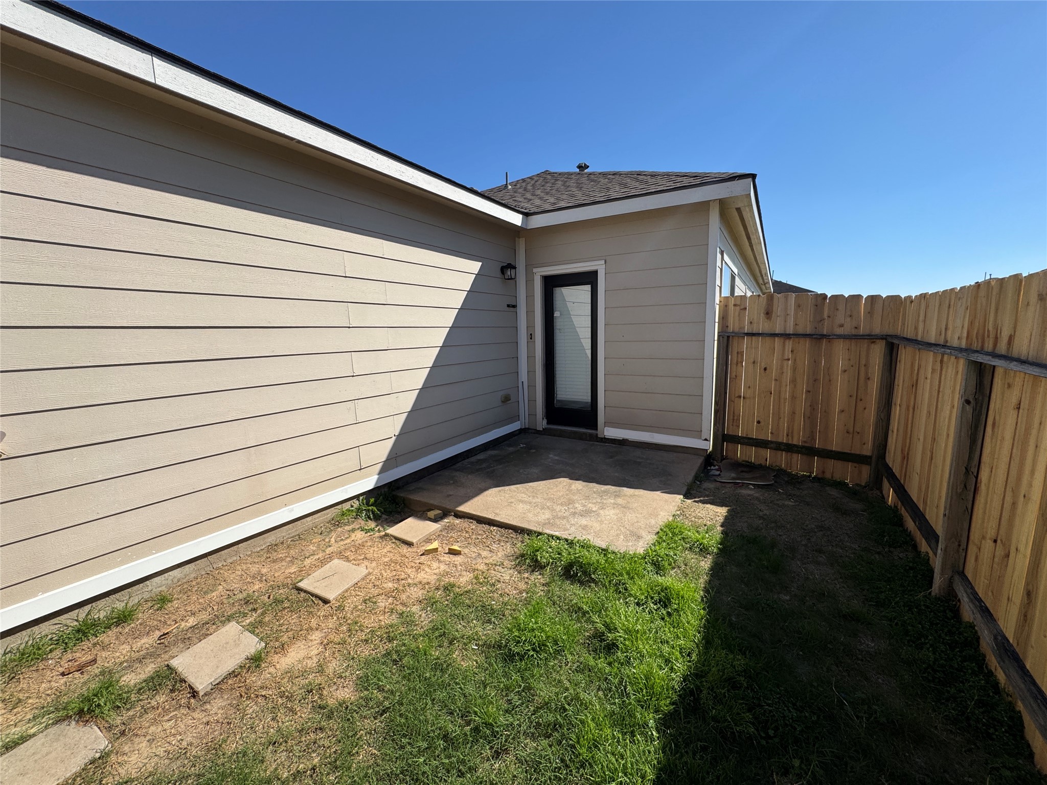 21719 Mossy Field Lane Spring, TX 77388 - Photo 27 of 44 a view of backyard of house
