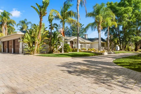 $7,495,000 | 330 Ridgeway Road, Woodside, CA 94062