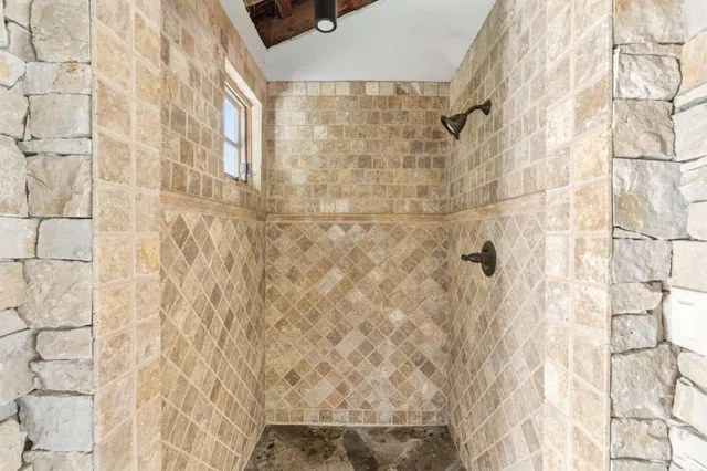 $7,999,000 | 330 Ridgeway Road, Woodside, CA 94062