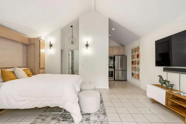 $8,250,000 | 330 Ridgeway Road, Woodside, CA 94062