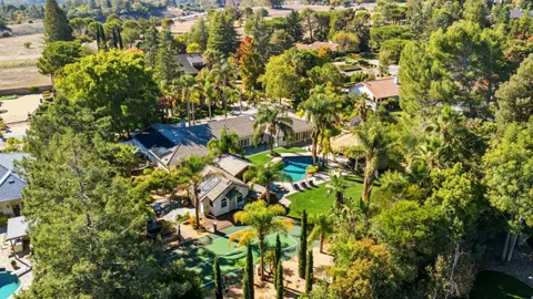 $7,495,000 | 330 Ridgeway Road, Woodside, CA 94062