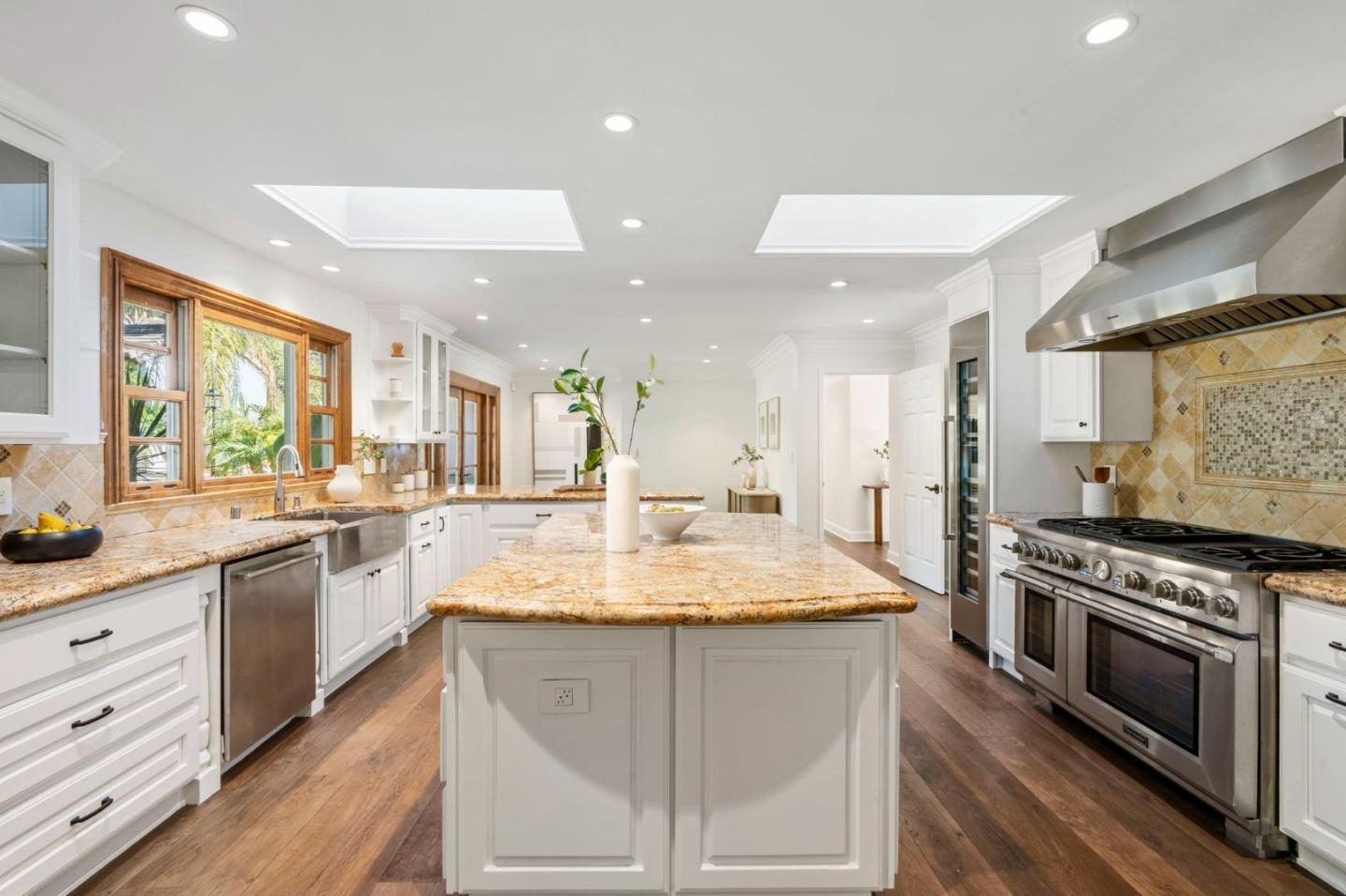 330 Ridgeway Road Woodside, CA 94062 - Photo 10 of 66