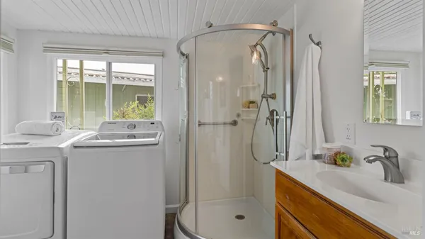 $329,000 | 204 Barcelona Avenue, Novato, CA 94949