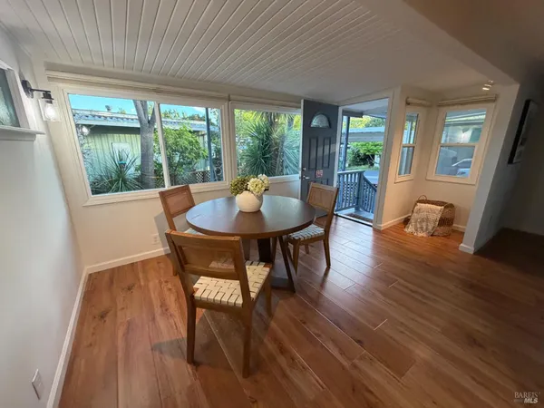 $329,000 | 204 Barcelona Avenue, Novato, CA 94949