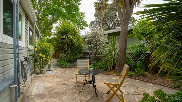 $329,000 | 204 Barcelona Avenue, Novato, CA 94949