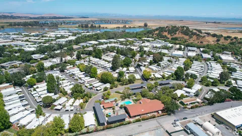 $299,000 | 204 Barcelona Avenue, Novato, CA 94949