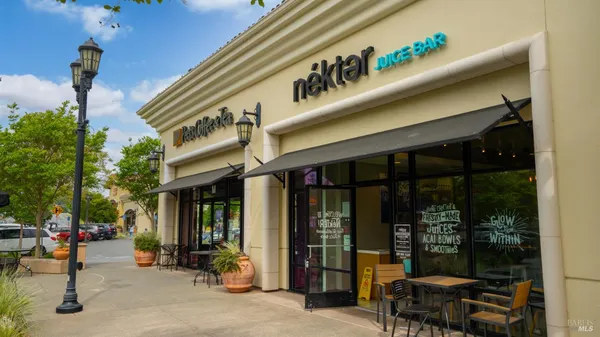 $329,000 | 204 Barcelona Avenue, Novato, CA 94949